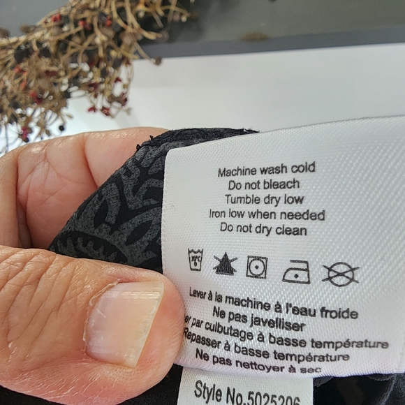 MEC Black Women's Trousers - Picture 7 of 7